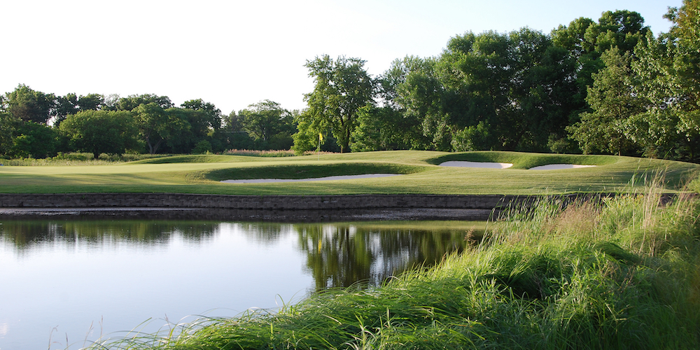 Experience Chicagoland Public Golf at its Finest at Arrowhead Golf Club